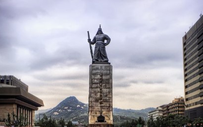 방산주, 아직 멀었다.